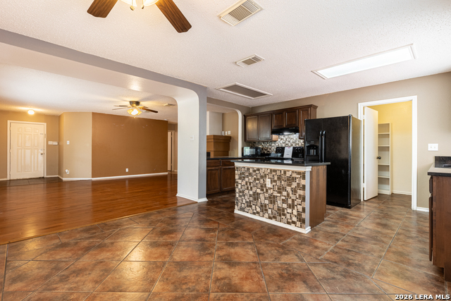 5602 Timber Bark Property Photo 7