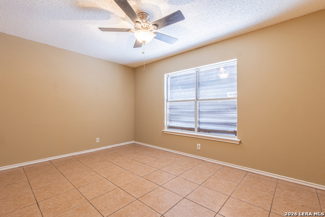 5602 Timber Bark Property Photo 12