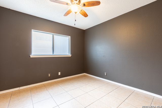 5602 Timber Bark Property Photo 15