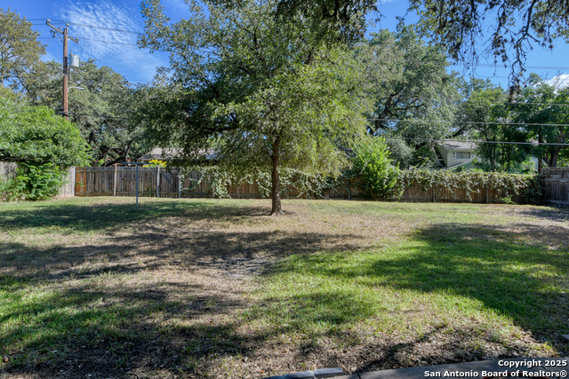 1115 Haltown Dr Property Photo 35