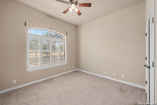 438 Rosewood Dr Property Photo 18