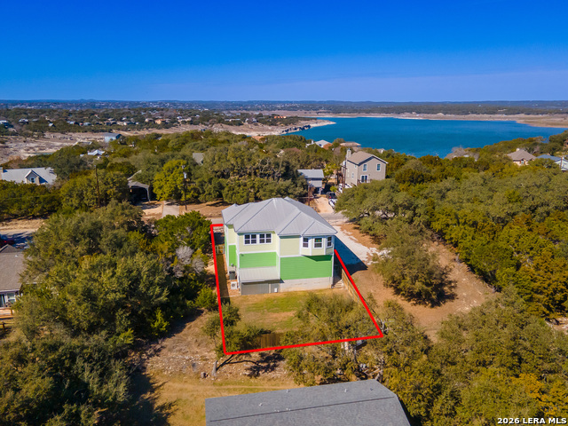 1385 Riviera Dr Property Photo 1