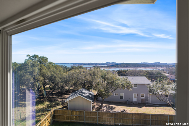 1385 Riviera Dr Property Photo 40