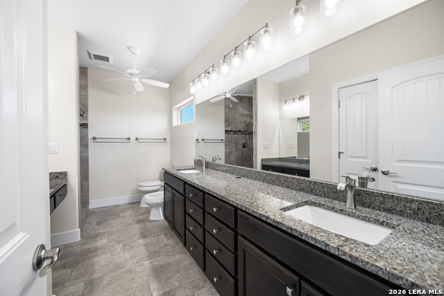 1385 Riviera Dr Property Photo 41