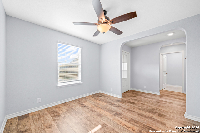 1618 Mossy Jasper Property Photo 6