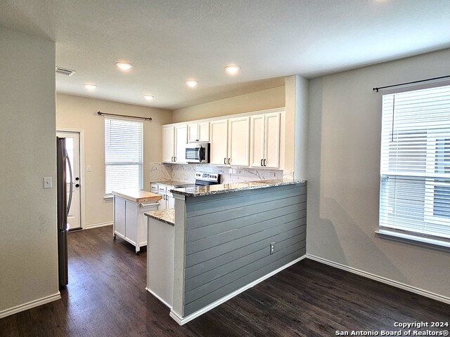 3162 Wild Iris Property Photo 7