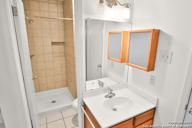 12210 Apricot Dr Property Photo 10