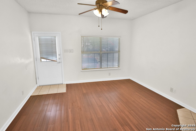 12210 Apricot Dr Property Photo 18