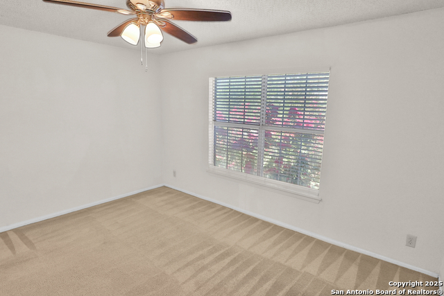 12210 Apricot Dr Property Photo 27