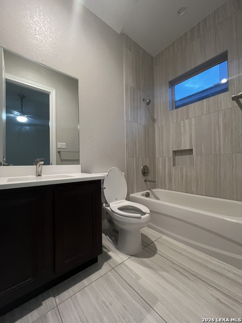 4811 Viewcrest Rd. Property Photo 21