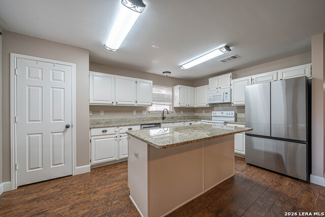 3620 Prairie Ln Property Photo 5