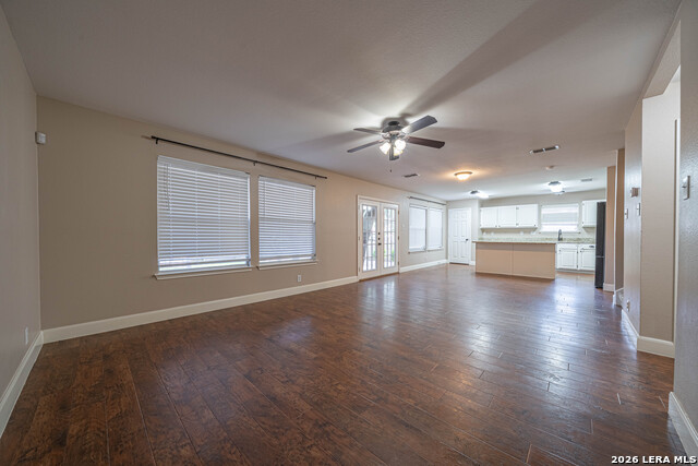 3620 Prairie Ln Property Photo 9