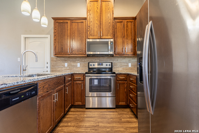 120 Navarro Xing Property Photo 6
