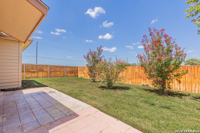 120 Navarro Xing Property Photo 27