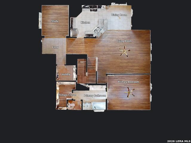 528 Saddle Back Trl Property Photo 3