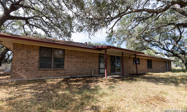 4118 Coughran Rd Property Photo 3