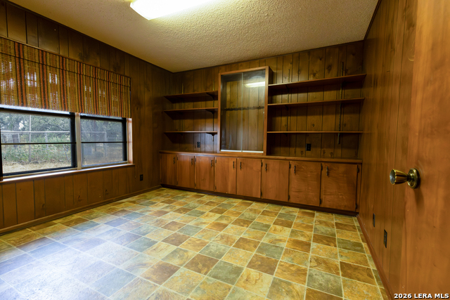 4118 Coughran Rd Property Photo 10