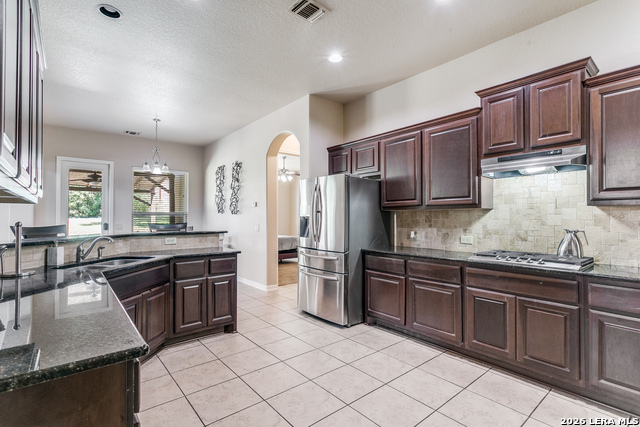 24114 Stately Oaks Property Photo 10