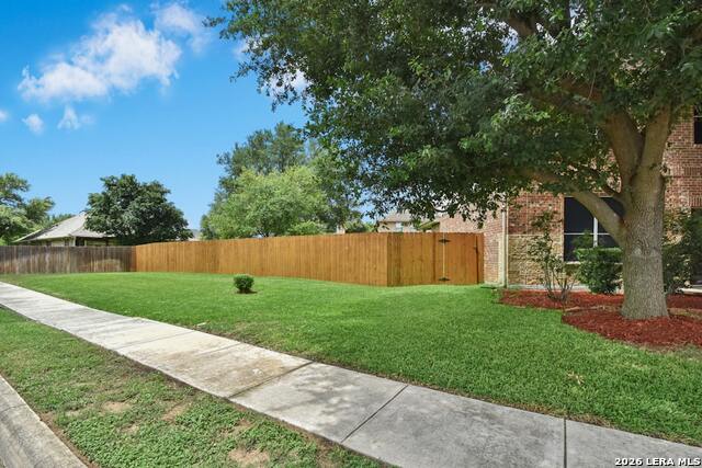 9226 Wind Talker Property Photo 2