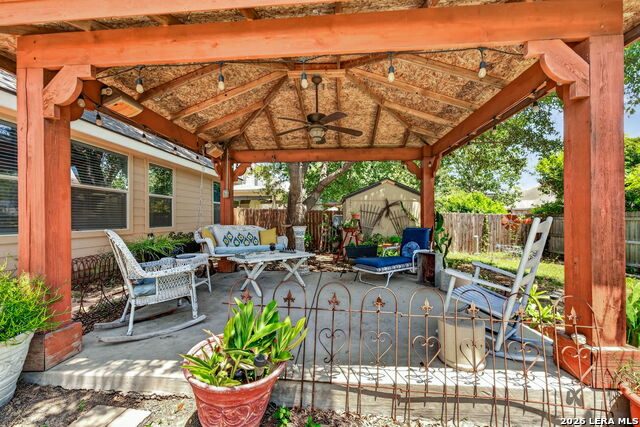 9910 Shetland Gate Property Photo 2