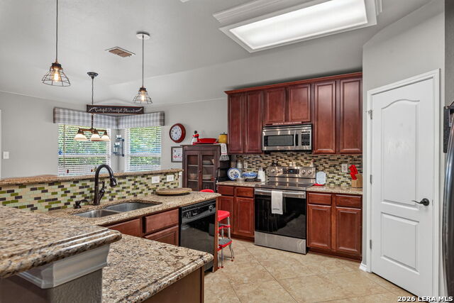 9910 Shetland Gate Property Photo 8