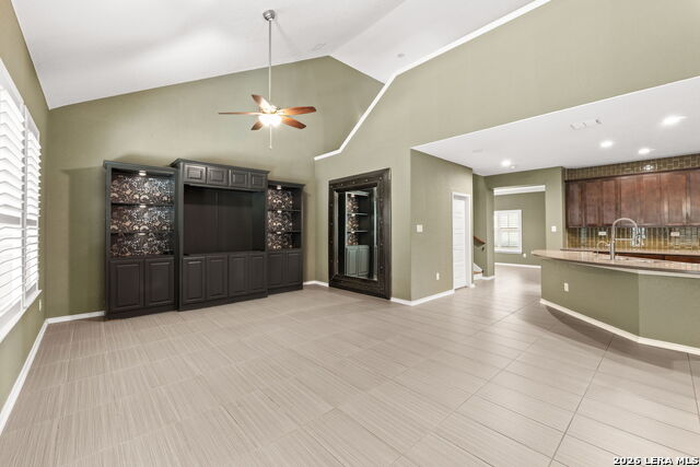 1413 Tanager Ct Property Photo 5