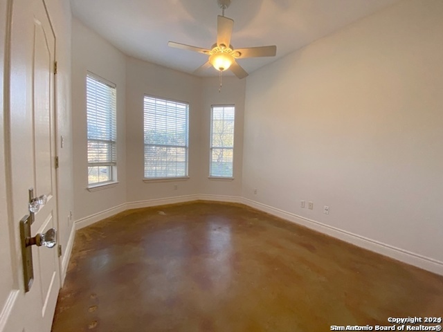 3403 Dove Park Ln Property Photo 9
