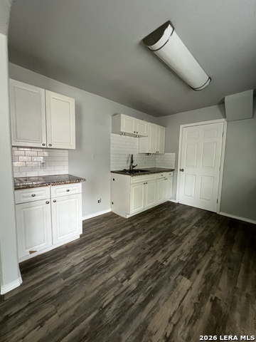 435 N San Horacio Ave Property Photo 11
