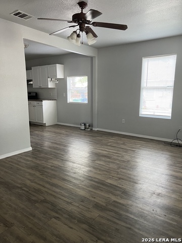 435 N San Horacio Ave Property Photo 13