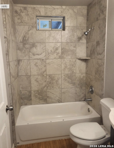 435 N San Horacio Ave Property Photo 14