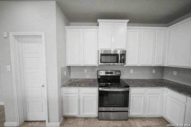 6810 Comanche Band Property Photo 13