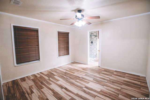 206 University Property Photo 8