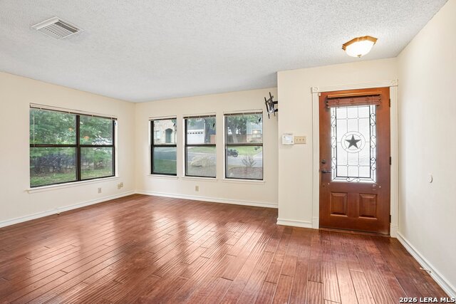 10308 Lost Blf Property Photo 8