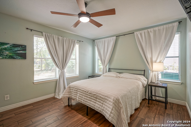 530 E Myrtle St Property Photo 15