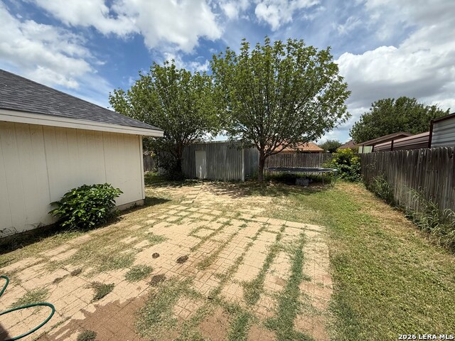 2075 La Jolla St Property Photo 6