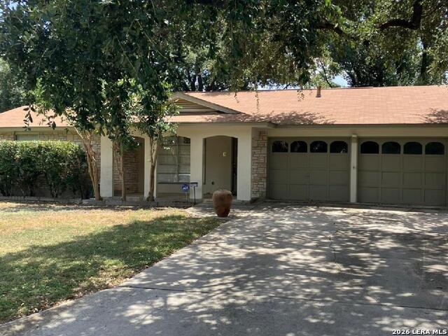 2922 Sir Phillip Property Photo 1