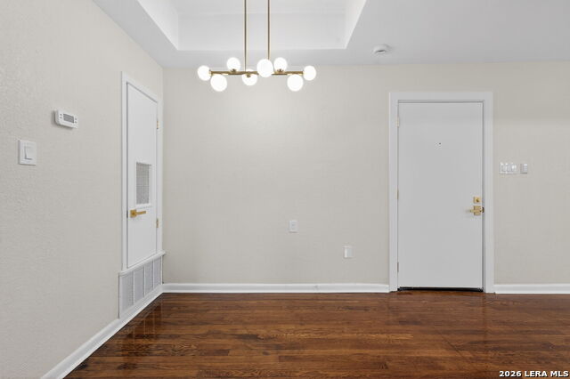1635 W Mulberry Ave Property Photo 6
