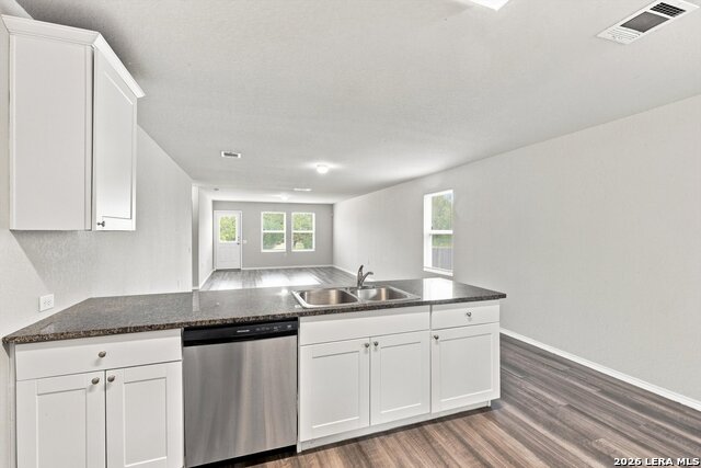 13227 Ashworth Blvd Property Photo 9