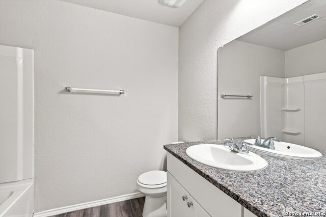 13227 Ashworth Blvd Property Photo 17