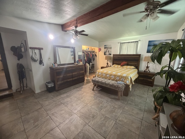 2366 Royal Oaks Property Photo 14