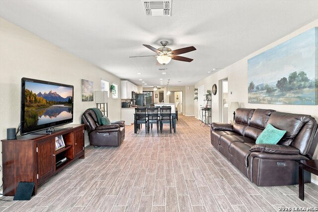 3302 Red Falls Property Photo 12