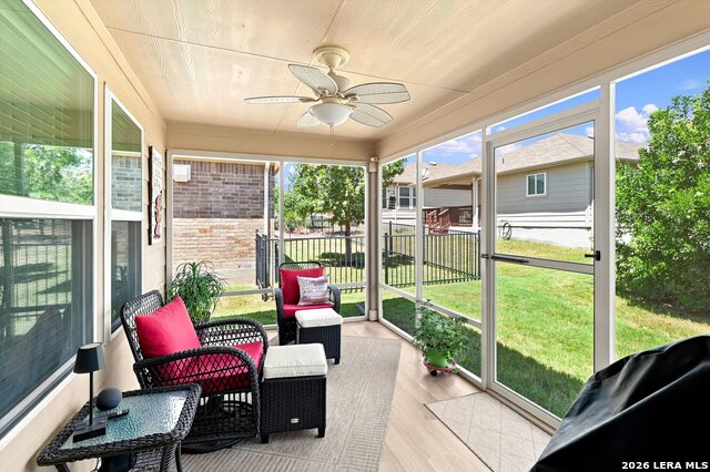 3302 Red Falls Property Photo 24