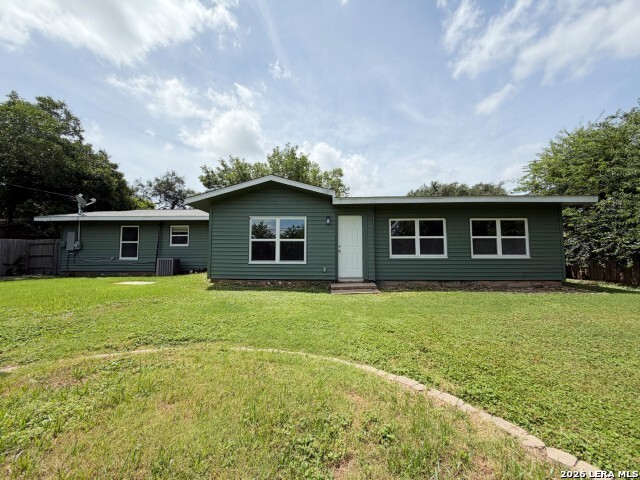 539 Oakleaf Dr Property Photo 23