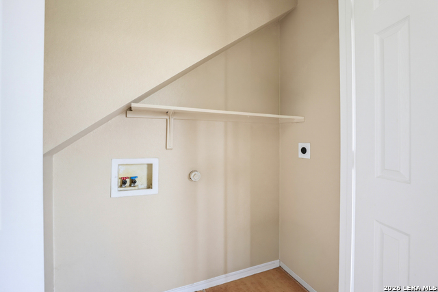 6342 Queens Castle Property Photo 9