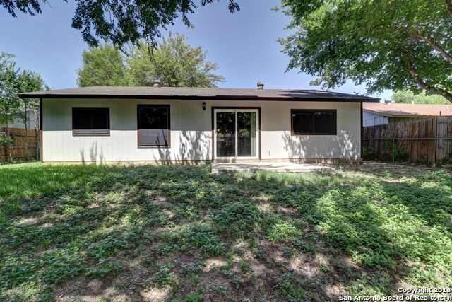 7731 Pipers Hill Property Photo 7