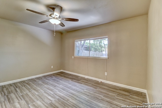 7731 Pipers Hill Property Photo 12