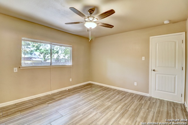 7731 Pipers Hill Property Photo 14
