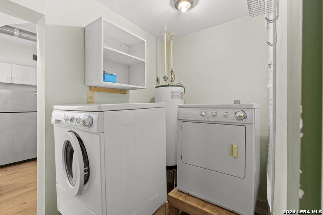 526 Pershing Ave Property Photo 15