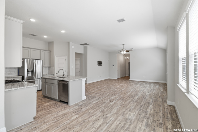 12146 Casparis Property Photo 13