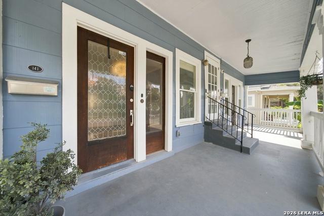 141 E Woodlawn Ave Property Photo 14